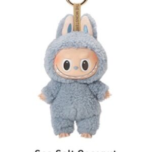 Exciting Macaron Cream and Tan Key Holder